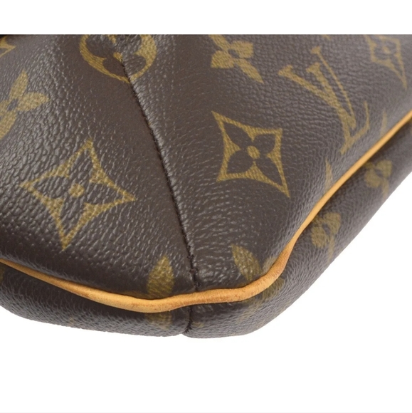 Authentic Louis Vuitton Musette Salsa GM Messengar Bag - Picture 3 of 12